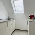 Khodai Apartment *