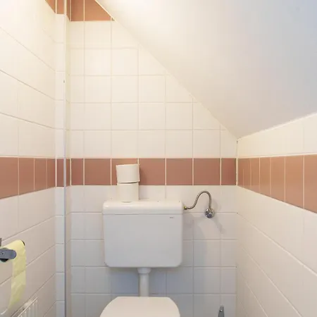 Apartment Khodai *