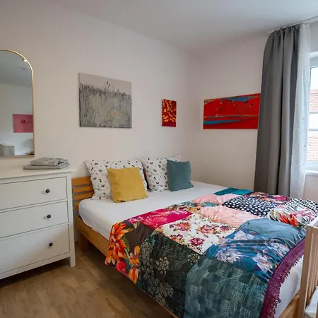 Khodai Apartman