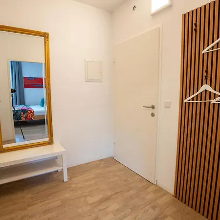 Khodai Apartman *